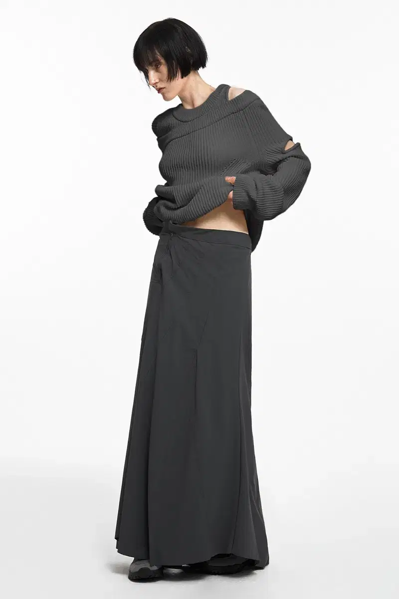 NACHE 나체 WAVE MAXI SKIRT CHARCOAL 맥시스커트