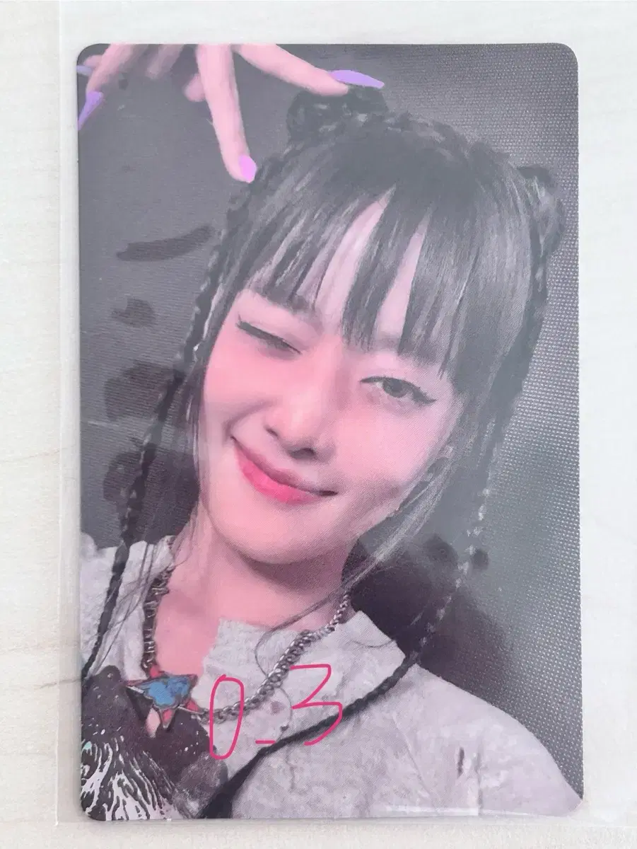 Gidles photocard sells (yuqi minnie soyeon miyeon)