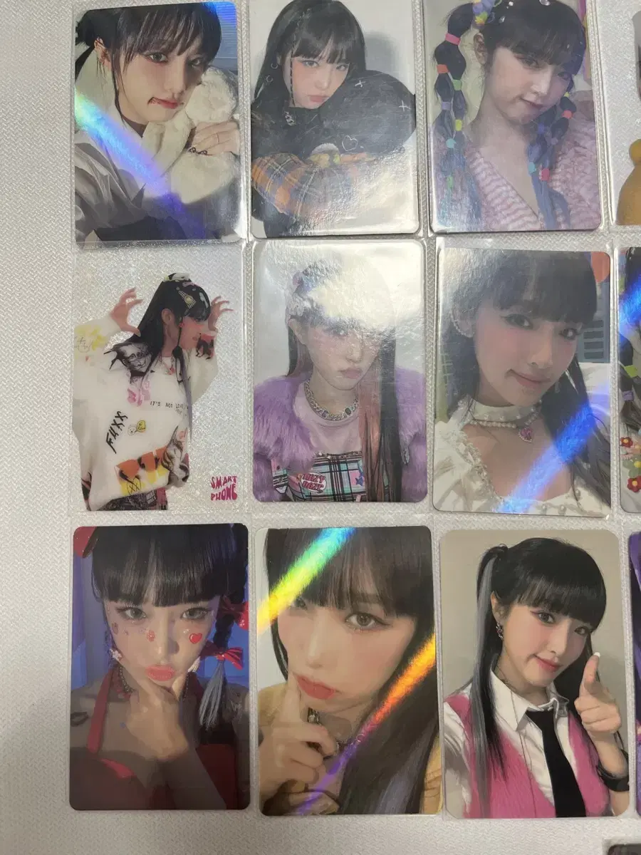 Yena Choi photocard Sell!Smiley,Hate Rodrigo,Love War,Smartphone