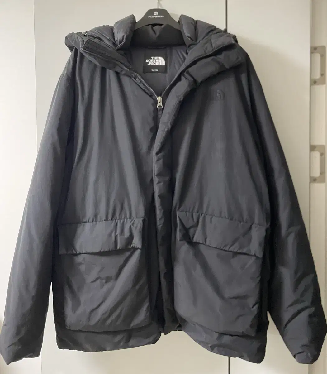 The North Face Phrase Down Jacket XL Black