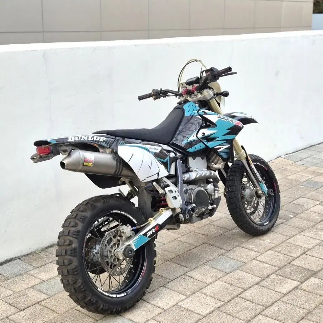 스즈끼 DR400 DRZ400SM 판매합니다.