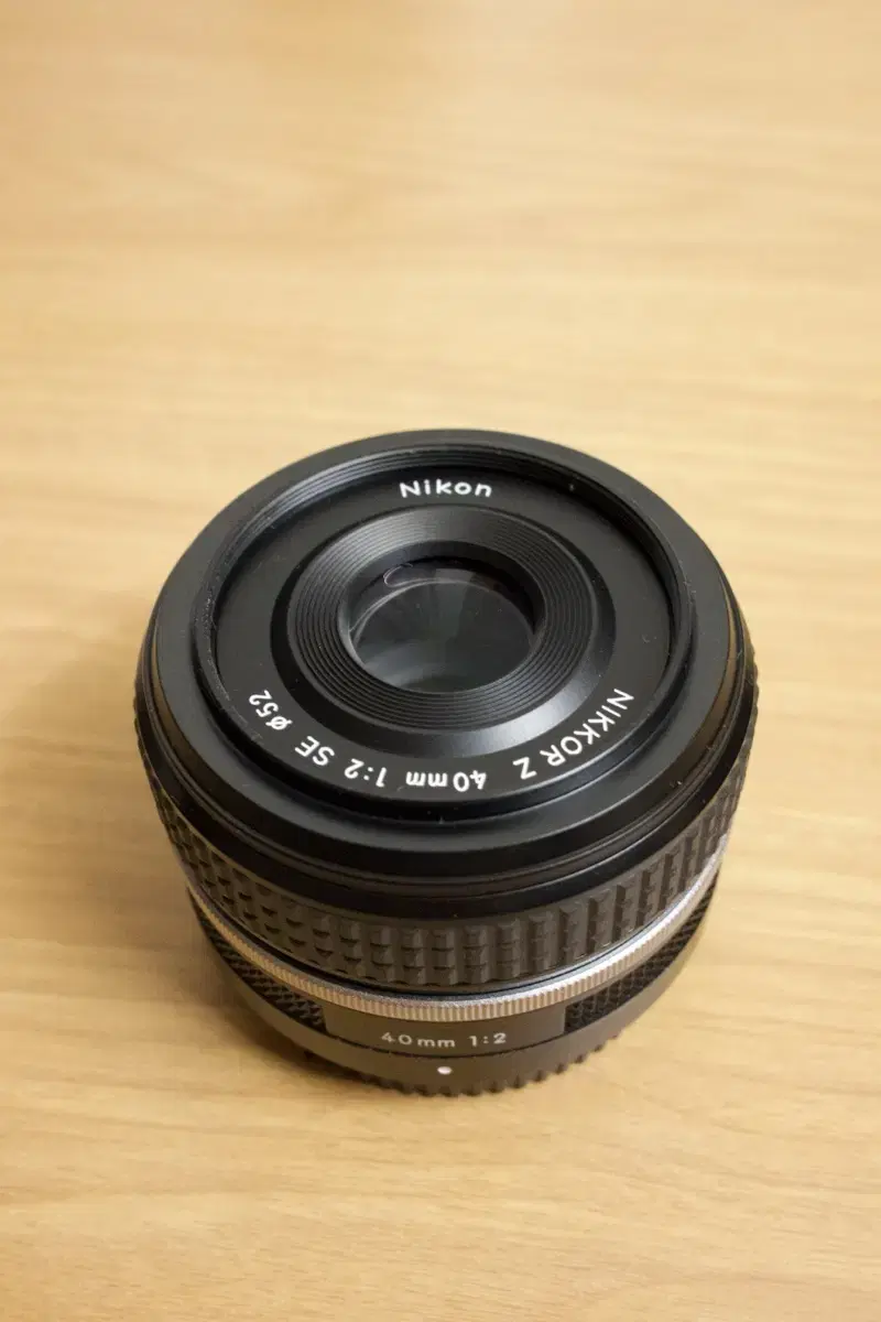 니콘 니코르 Z 40mm F2 스페셜 에디션