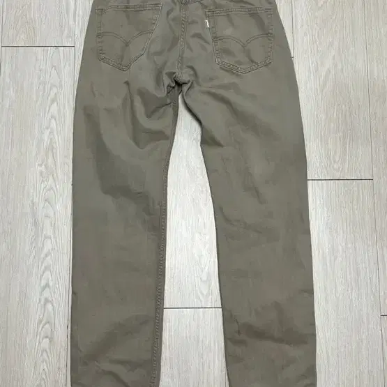 Levi's 505 pants