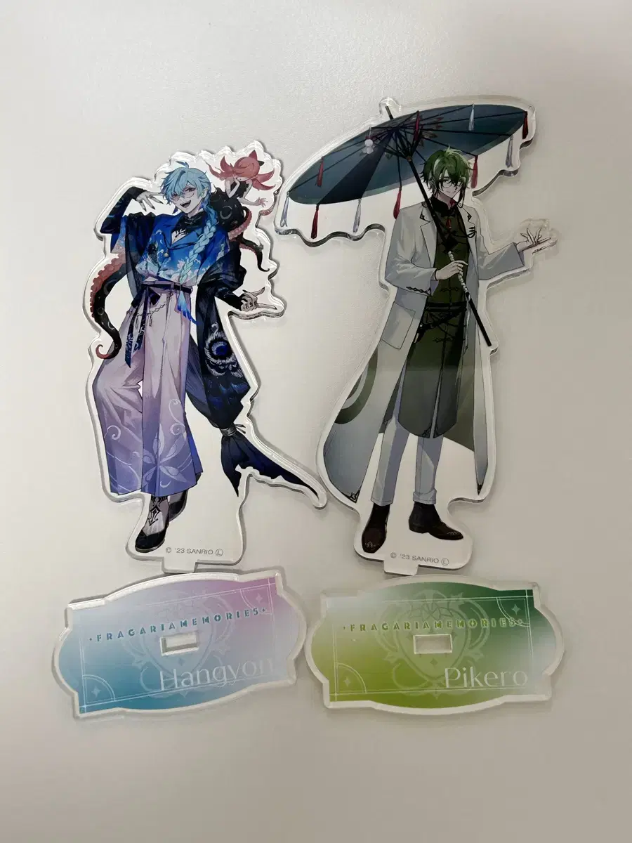 Fragaria Memories Han Kyung Piquero acrylic stand in bulk