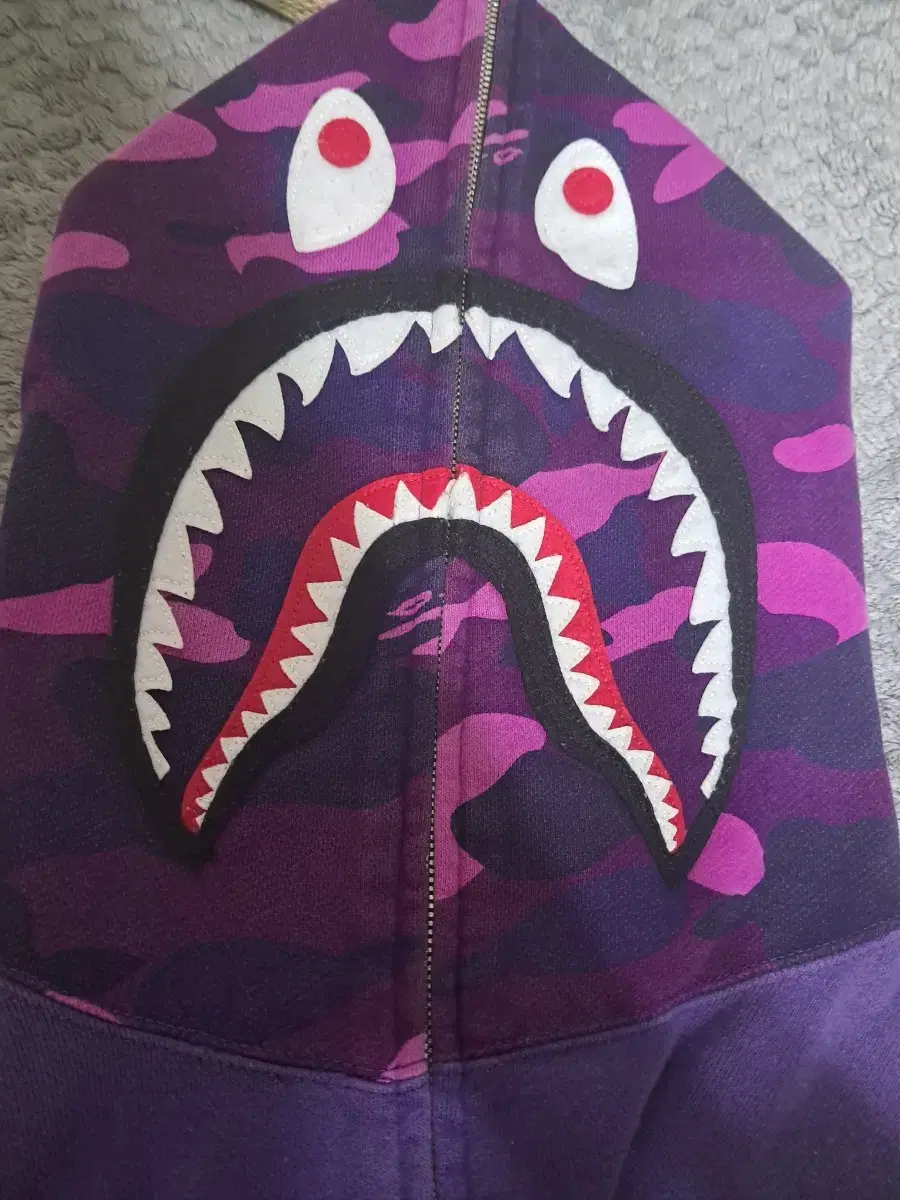 Vape OG Shark Hoodie Zip Up Purple M