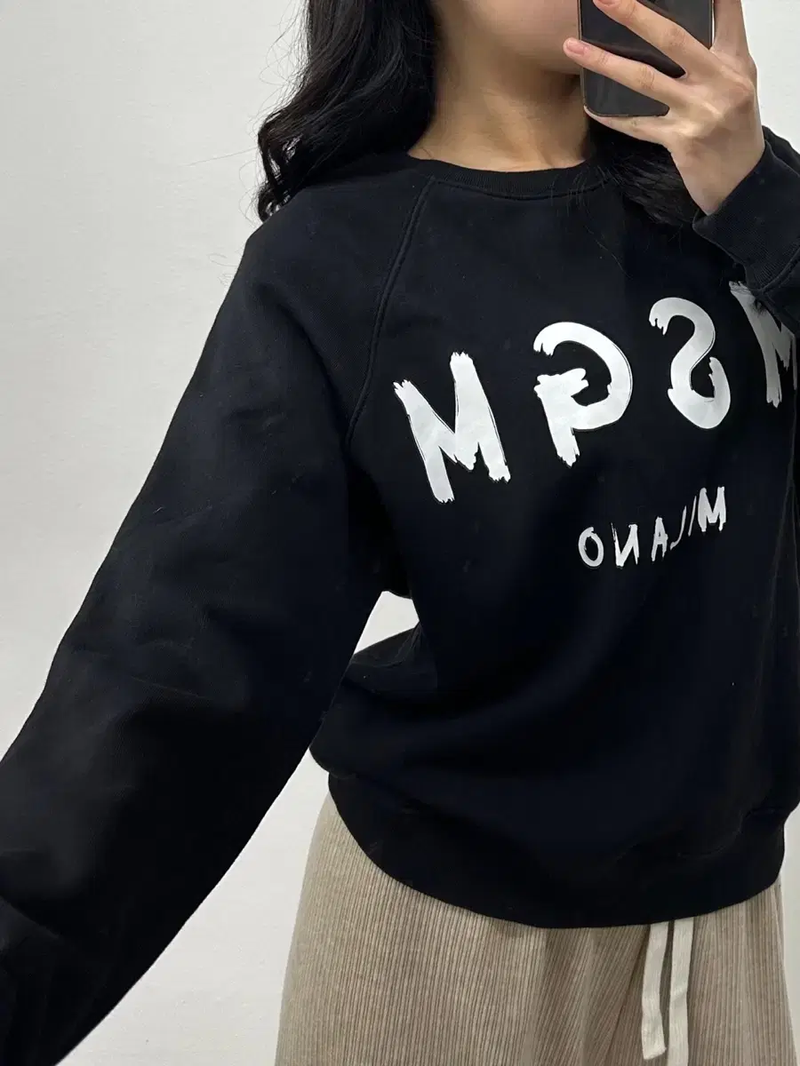 MSGM 엠에스지엠 우먼 맨투맨