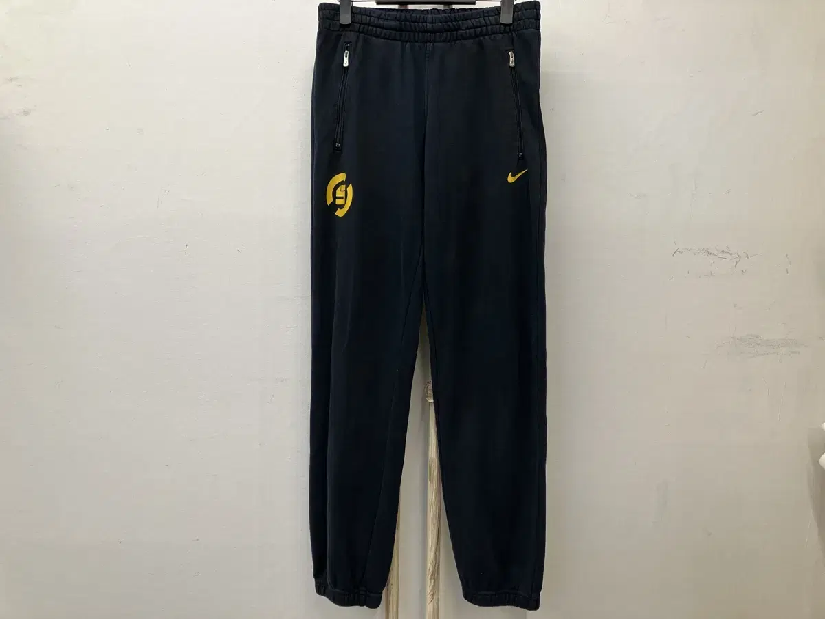 2 나이키(NIKE) 츄리닝 바지 M(80/31~32)