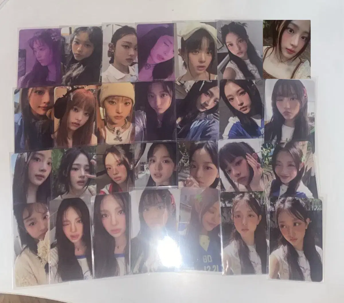 New Jeans haerin hanni minji hyein 2024 seasons greetings OMG Getup photocard bulk WTS