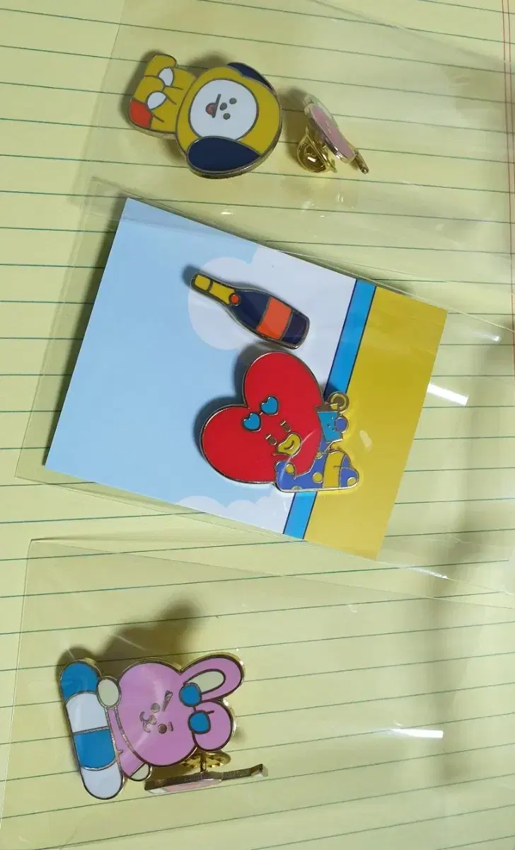 BT21 Character Badge bangtan bts Tata Cookie Chimi