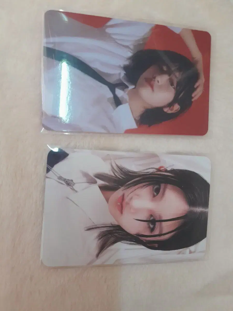 Ive unofficial goods, yujin gaeul photocard sells