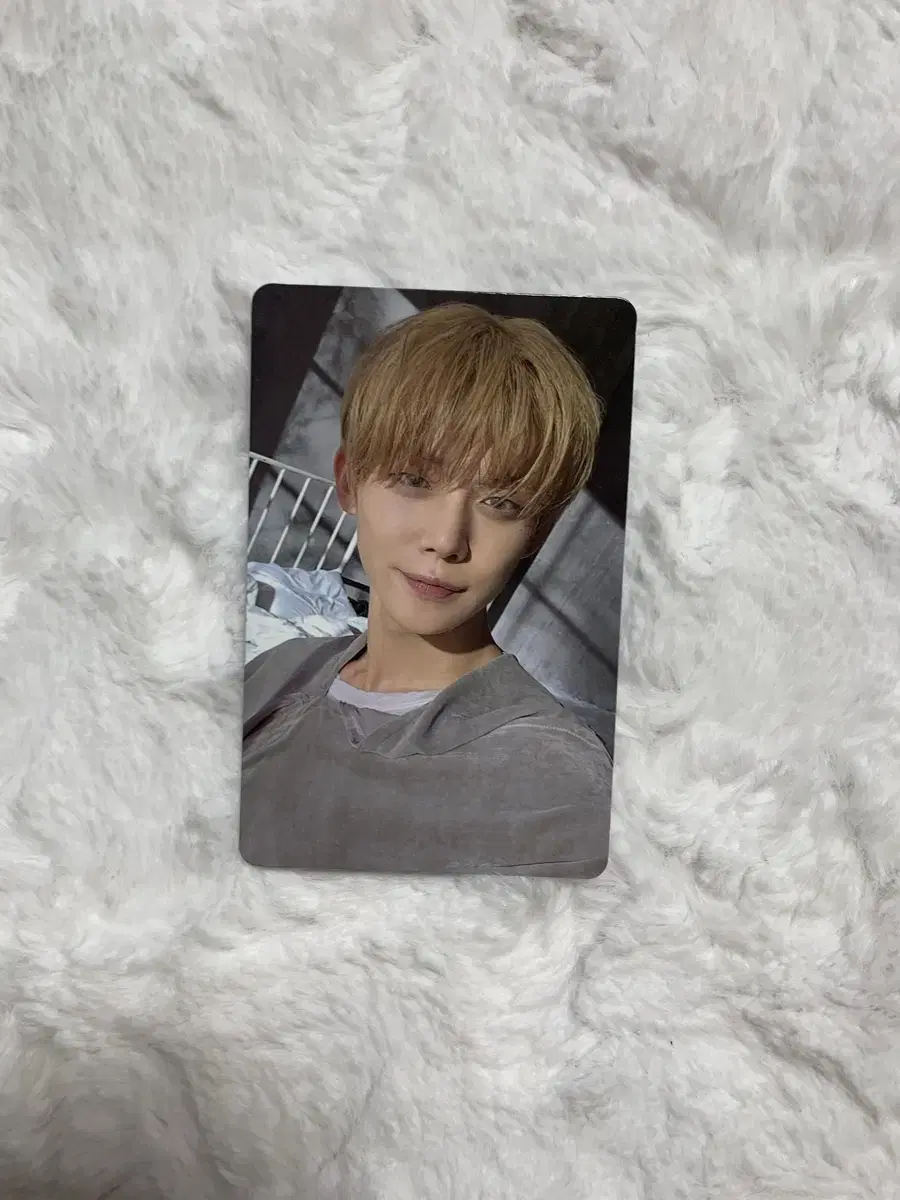 Tubatu Sanctuary Savior yeonjun photocard