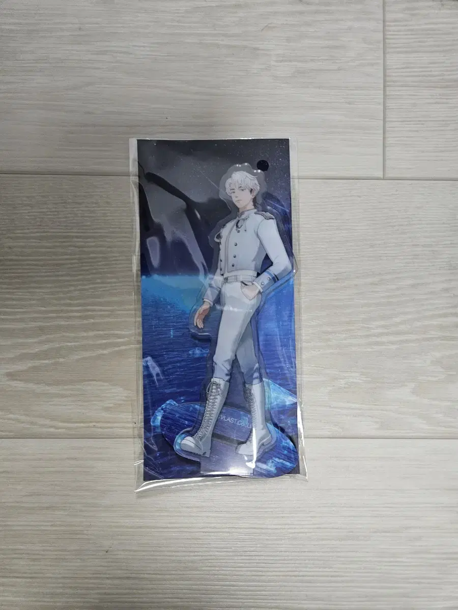 Plave fan con acrylic Stand