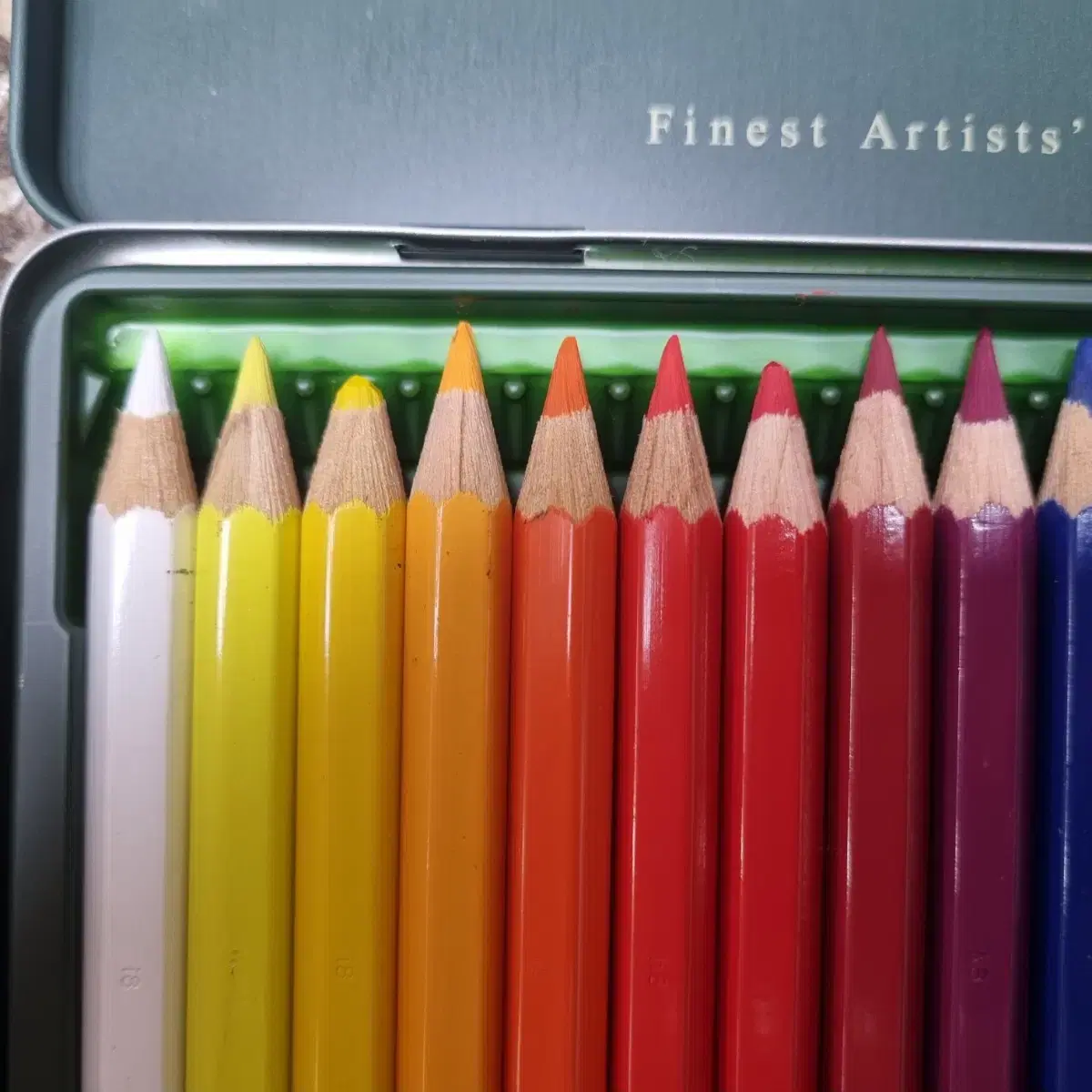 파버카스텔 Faber-Castell 24색 색연필