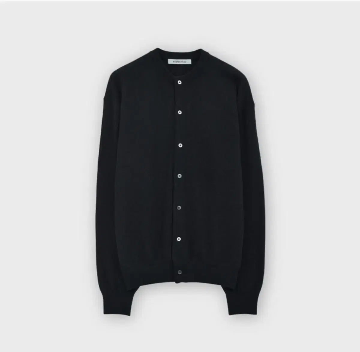 Brownfield Round Cardigan Black 4