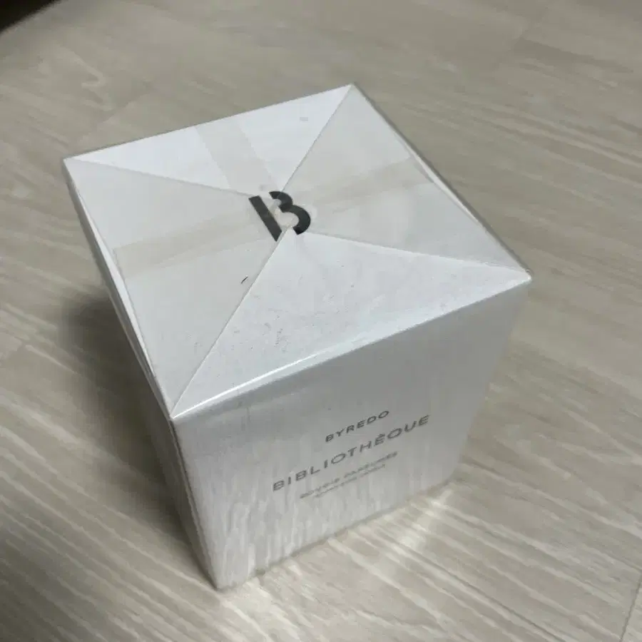 byredo 바이레도 캔들 240g