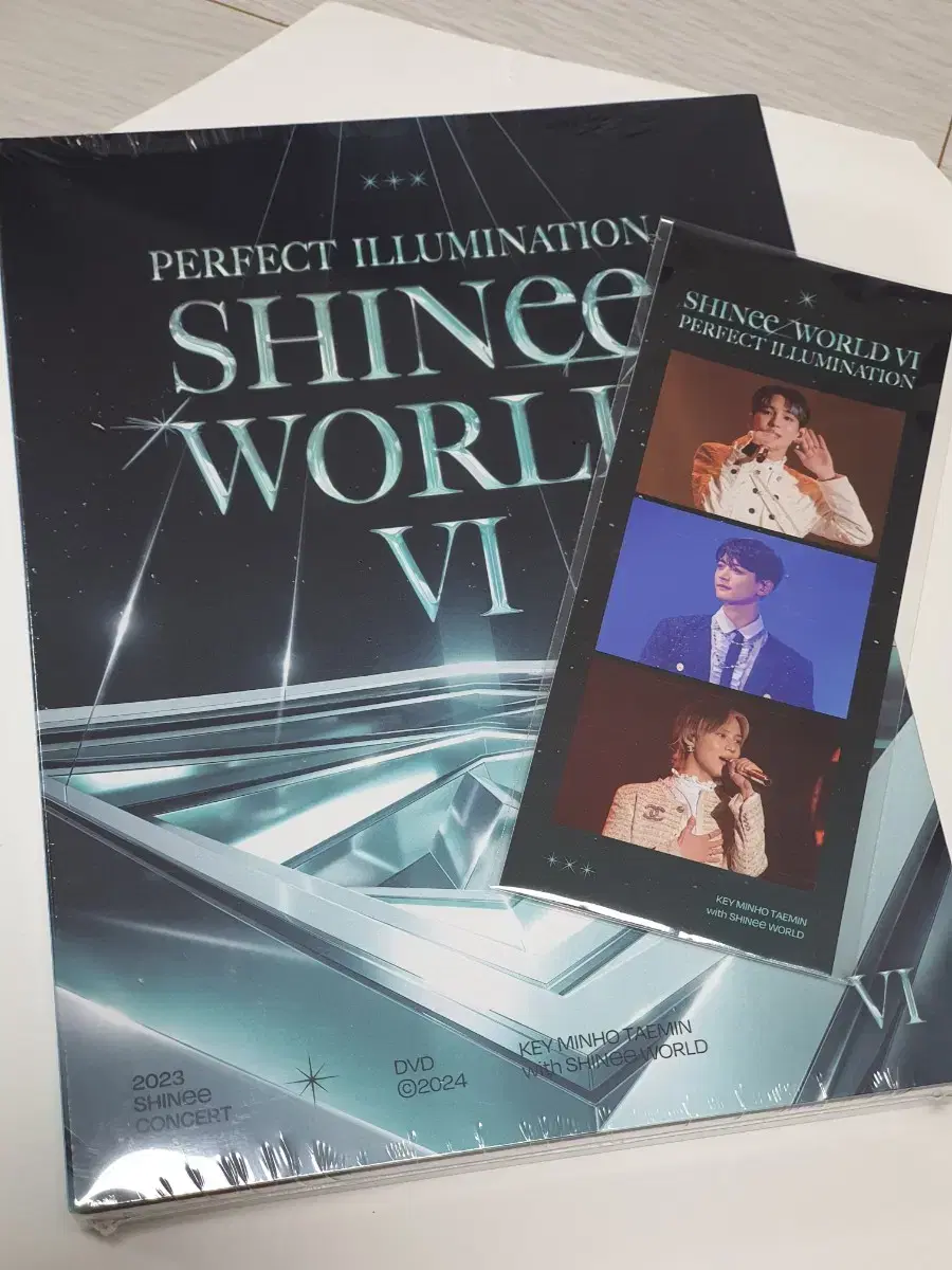 샤이니 SHINee WORLD VI in SEOUL DVD 미개봉