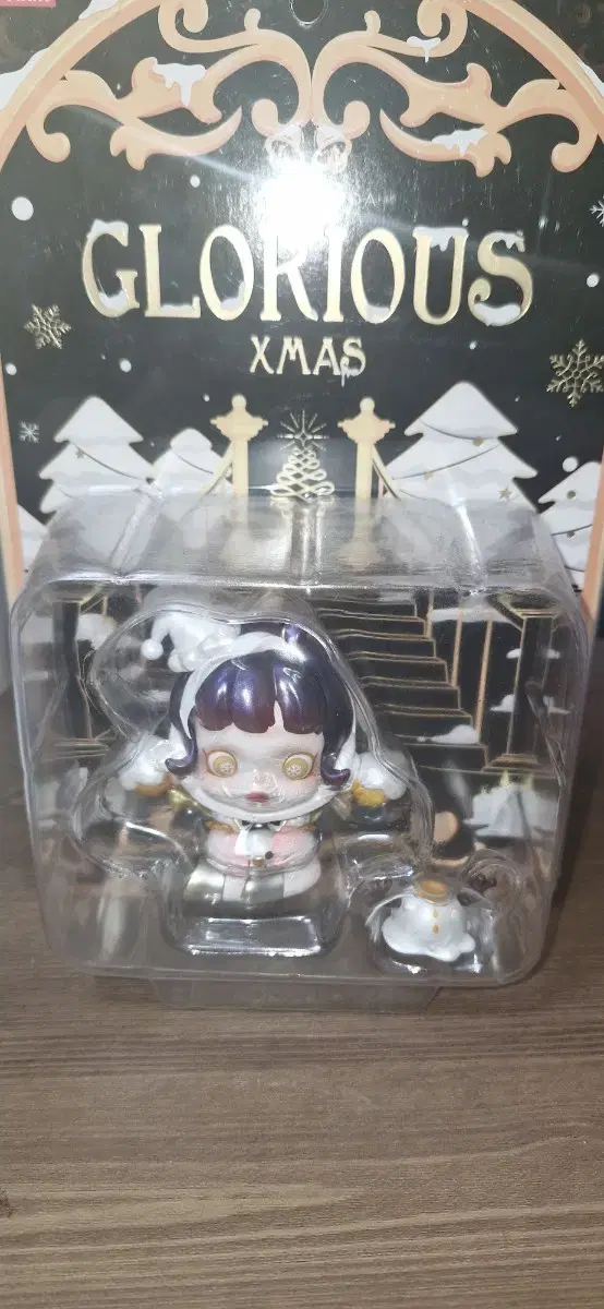 Skullpanda Christmas limited edition Figures