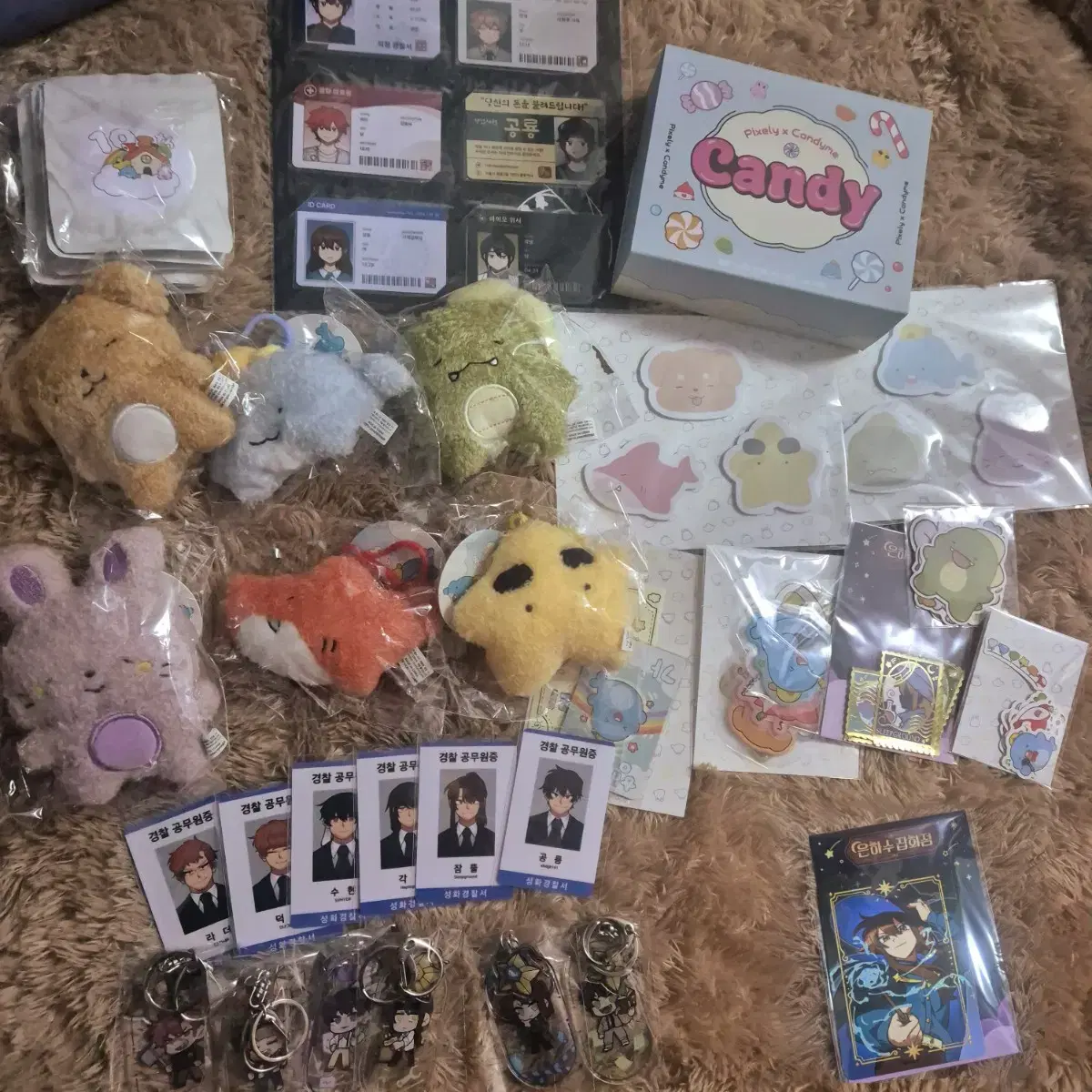 Sleepground merchandise bulk sells (Misuban pop up doll keyrings can badges, etc.)