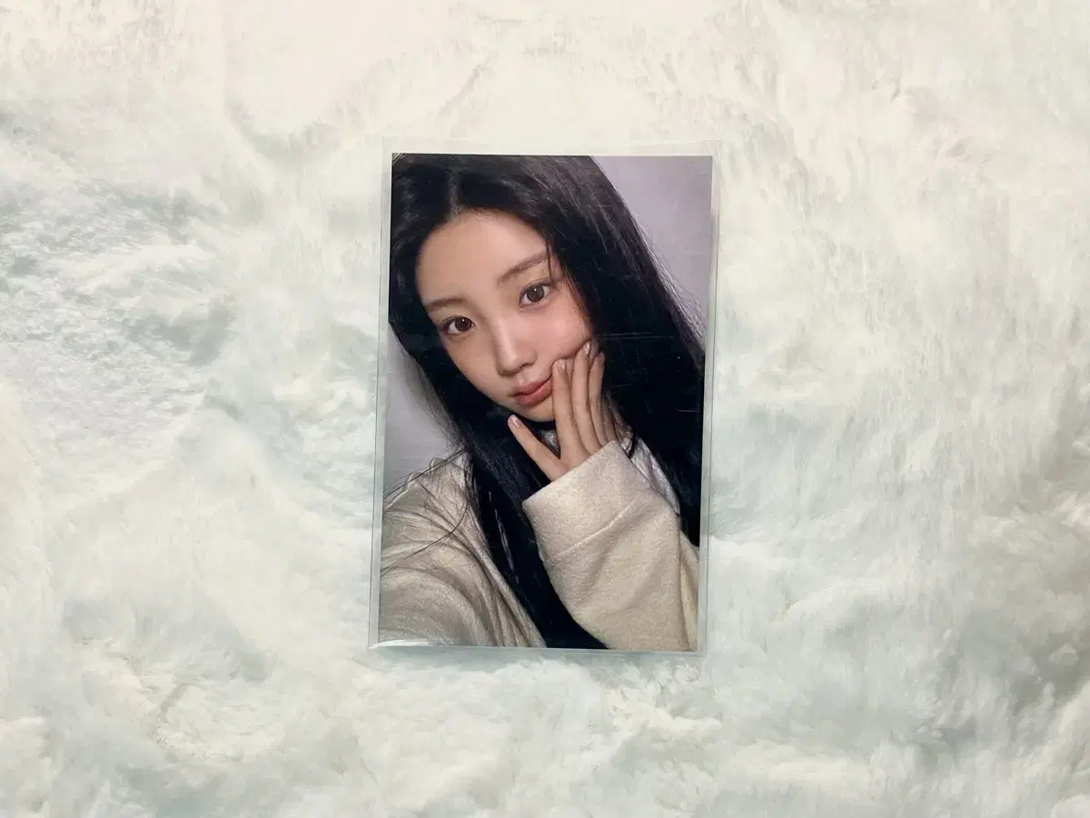 Eileen Wonhee broadcast photocard photocard magnetic