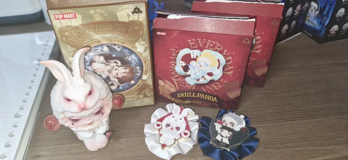 Skullpanda Everyday Wonderland Figurine & Veggie