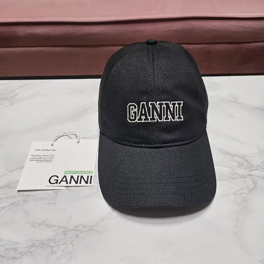 (정품) GANNI 로고 남여공용볼캡