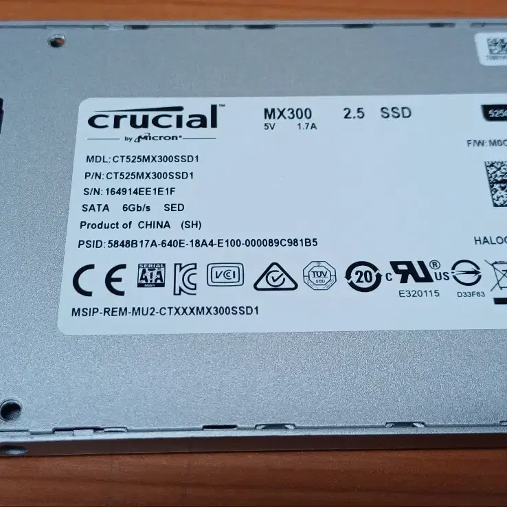 중고 ssd500g crucial