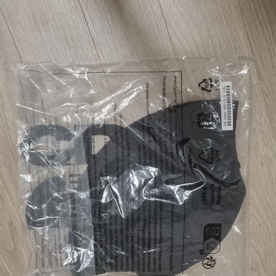 CDG x 노스페이스 콜라보 버킷햇 L-XL 사이즈 꼼데 꼼데가르송