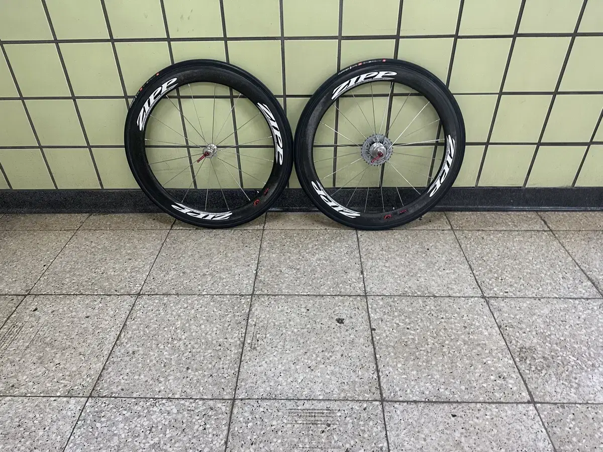 ZIPP Zip 404 Wheelset Panwan