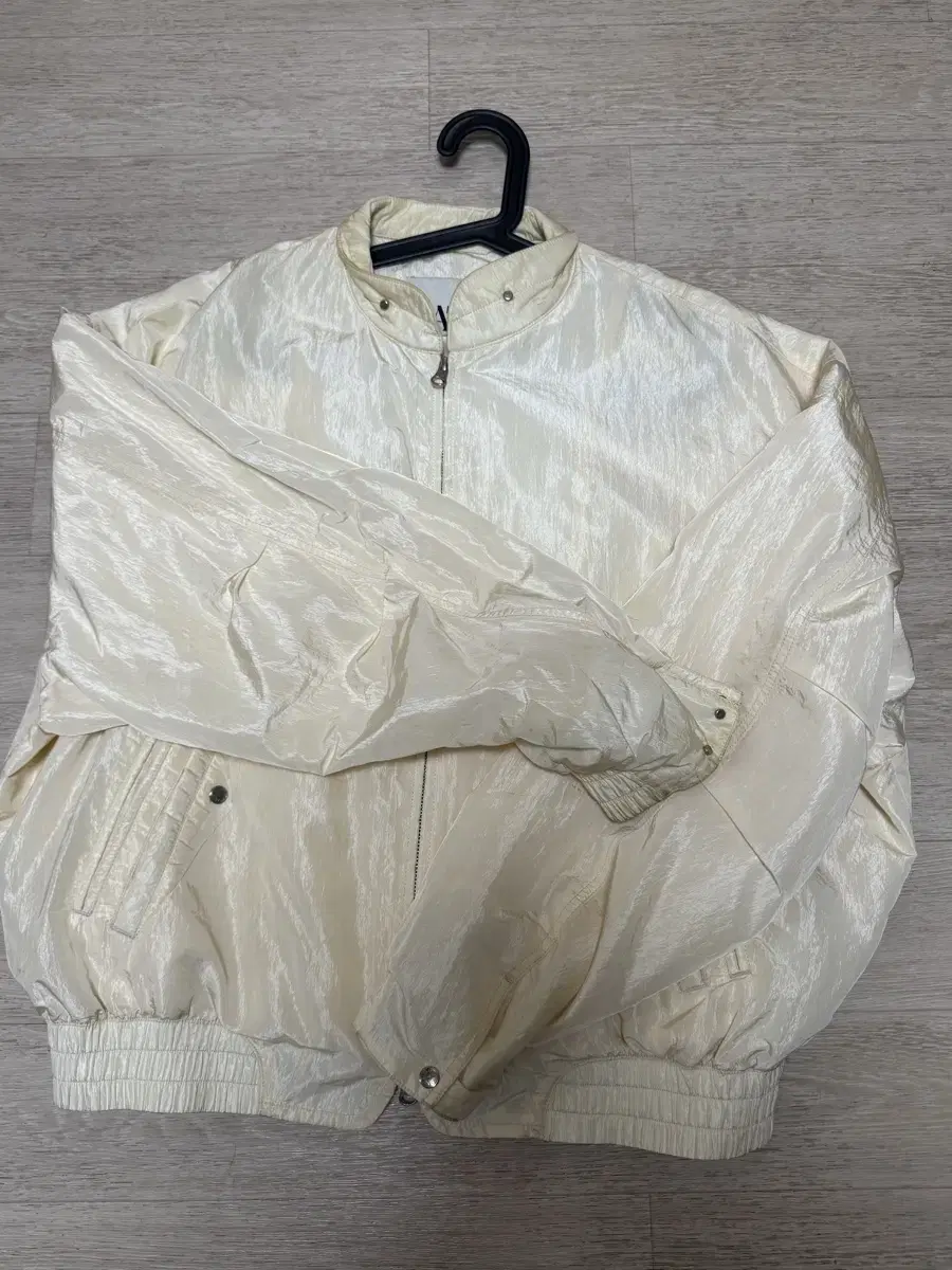 Santee Nylon Oversized Bloomsbury MA-1 Jacket Resort Cream