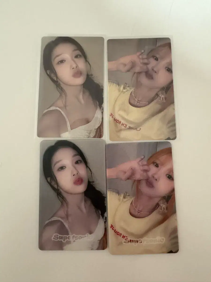 Weverse Mirror Photocard