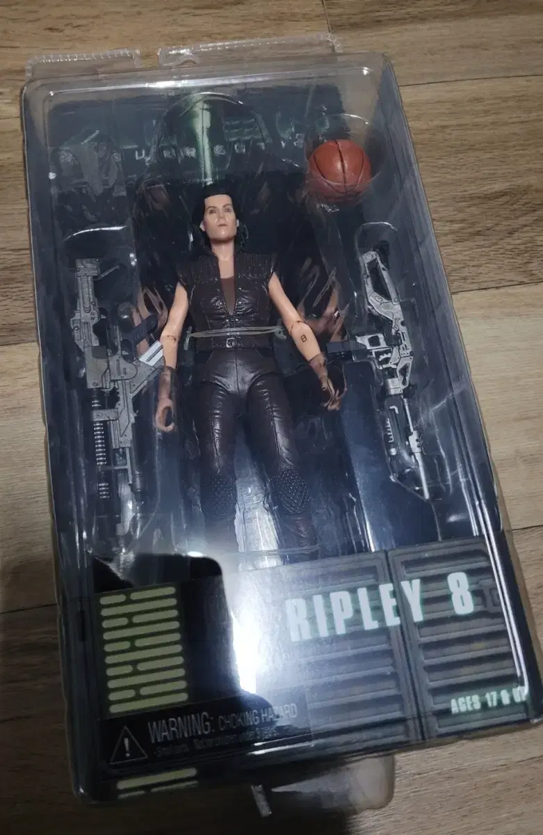 [PRICE REDUCED] NECA NECA Alien , Predator Assorted Figures