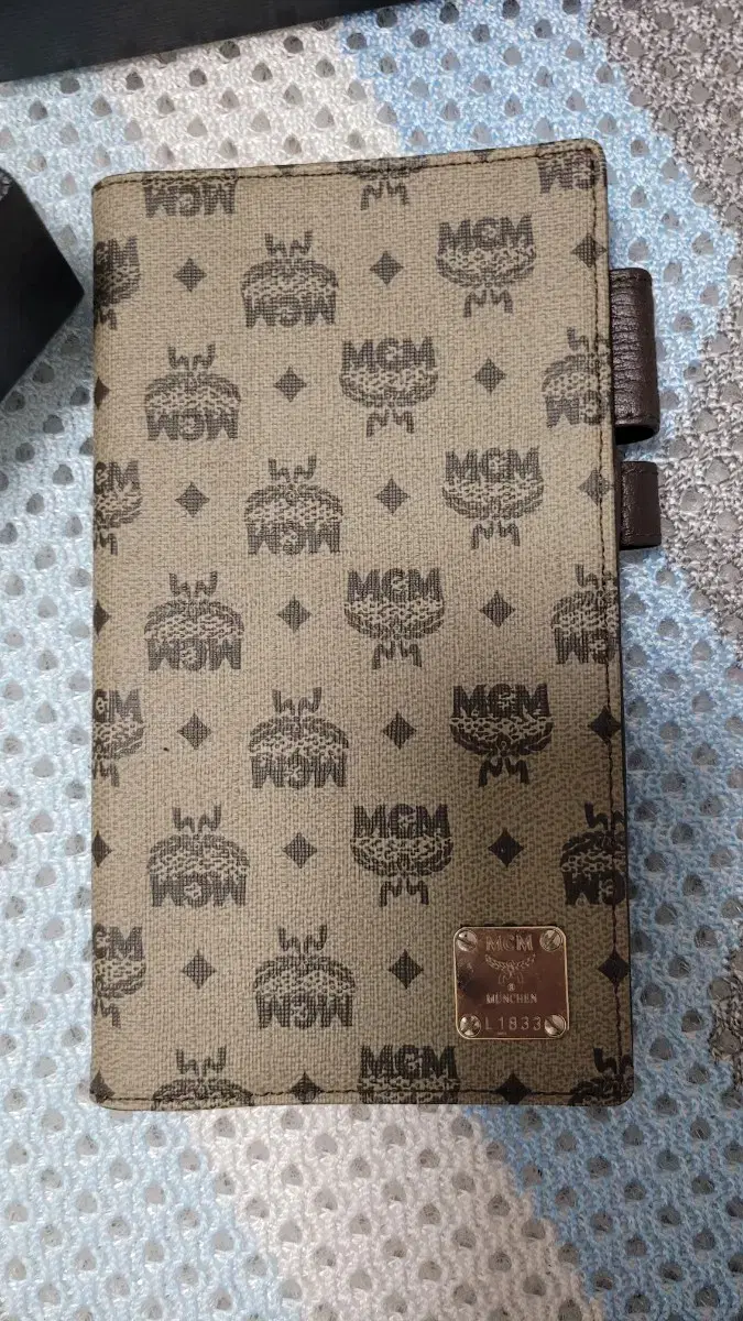 MCM Planner Diary Binder