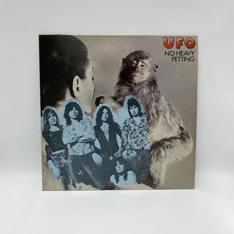 UFO NO HEAVY PETTING LP / AA2743