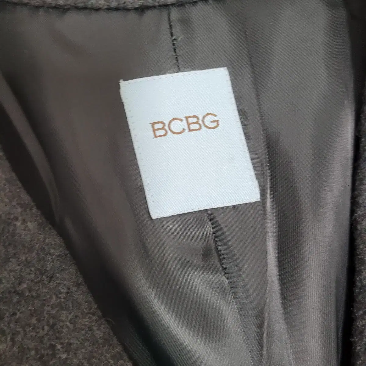 BCBG 핸드메이드 모직 코트 L