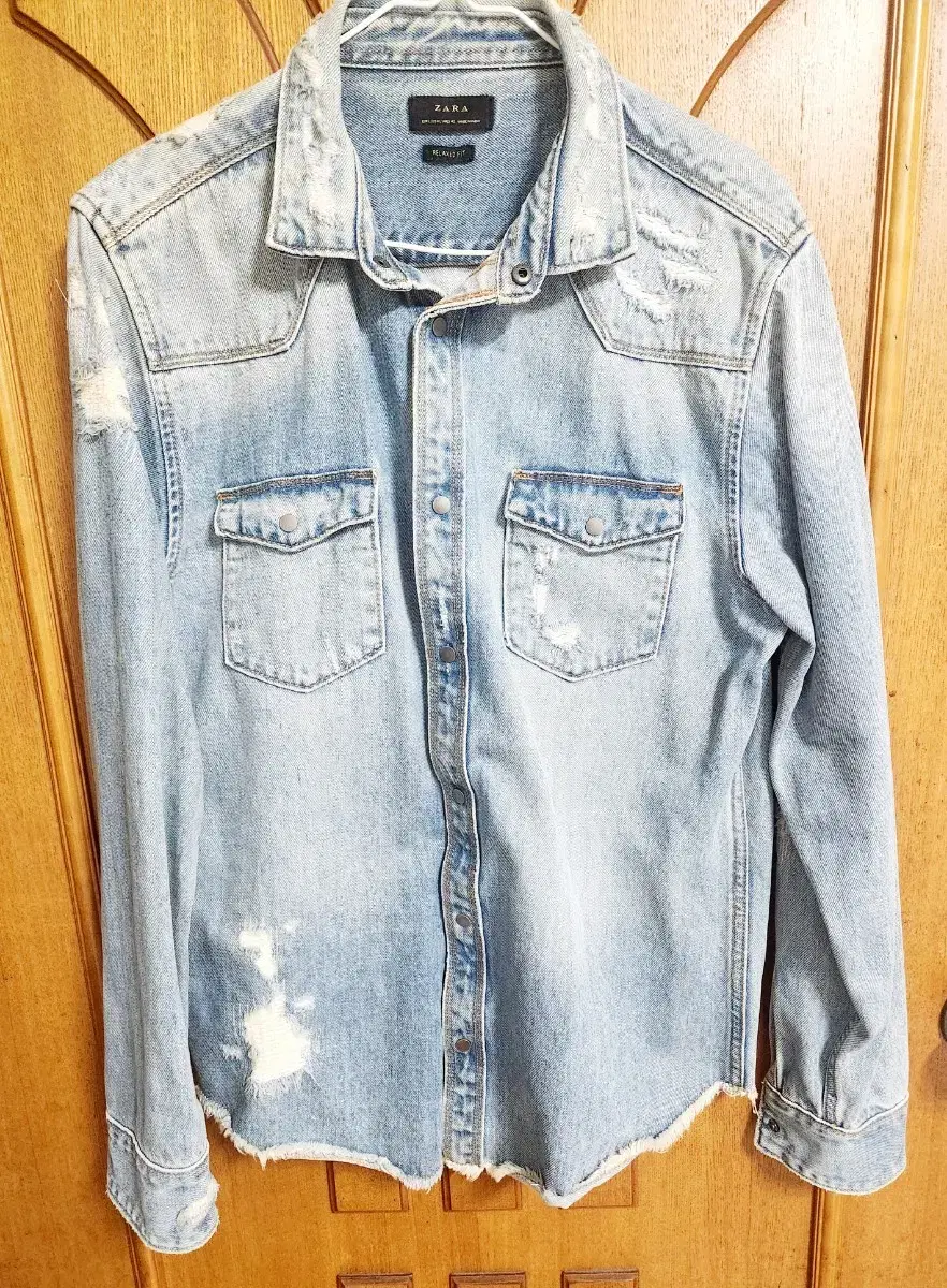 Zara Relaxed Fit Western Distressed Denim Shirt Jacket L