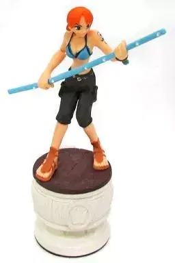 ONEPIECE Gacha Figures Collection Classic Chess Piece DX Nami