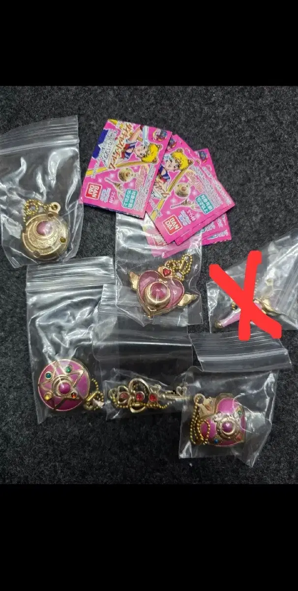 Sailor Moon Gacha Figure Collection Die-Cast Charm keyring 6 pieces