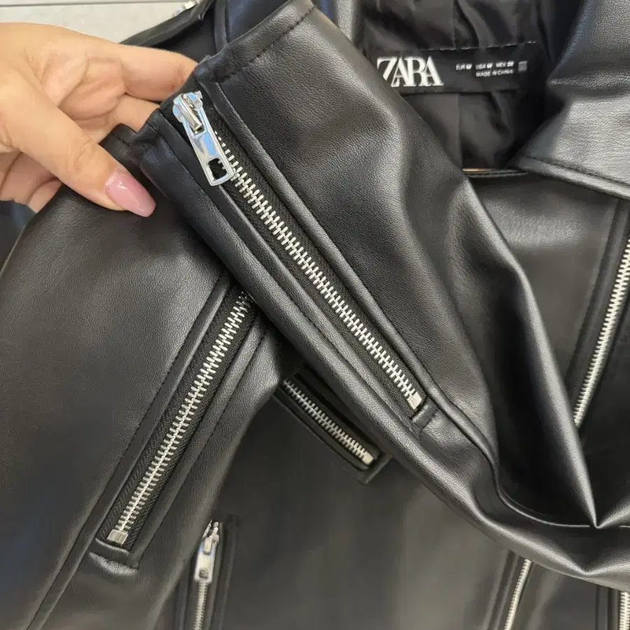 ZARA 자라 여성 라이더 자켓 M사이즈