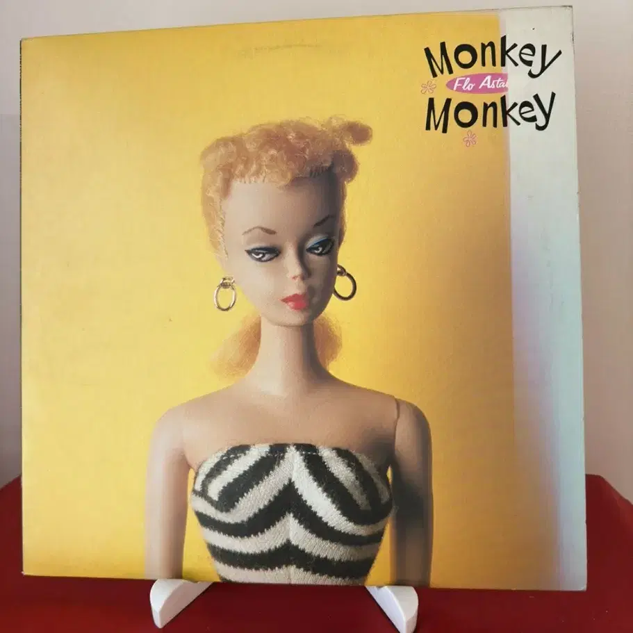 Flo Astaire -  Monkey Monkey(LP)