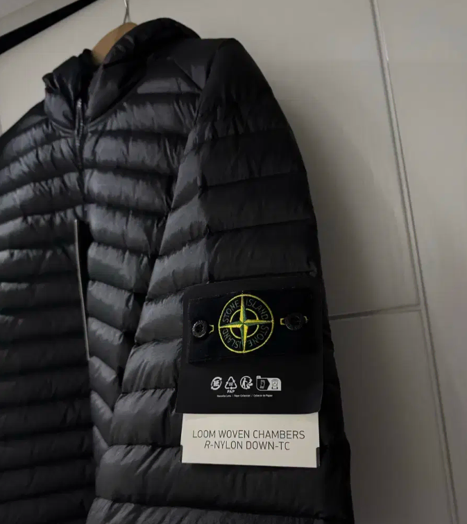 Stone Island Hooded Roomwoven Lightweight Padded Jacket Black Sells