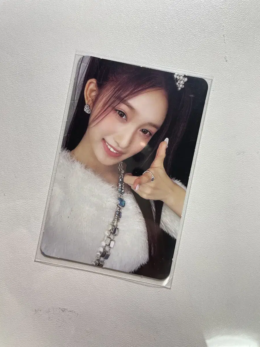 Ive loved diving leeseo ssq pre-order benefit photocard sells