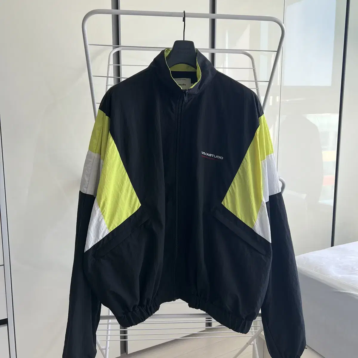 VivaStudio TrekJacket