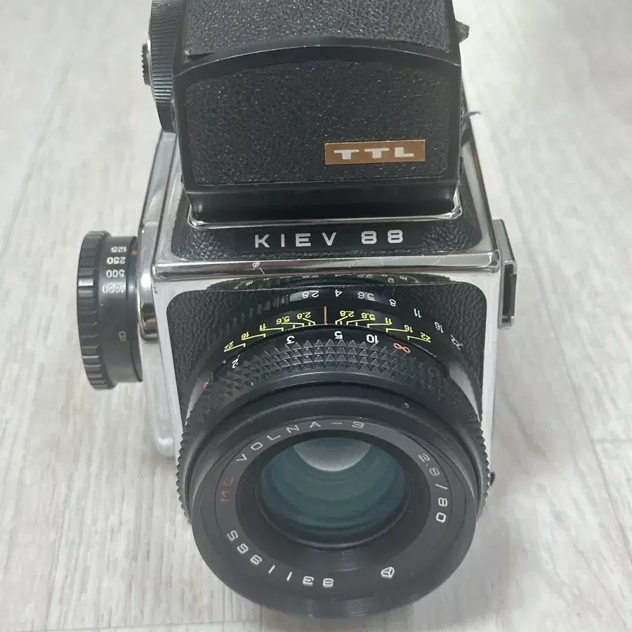 KIEV-88(풀구성), TTL프리즘 파인더 포함