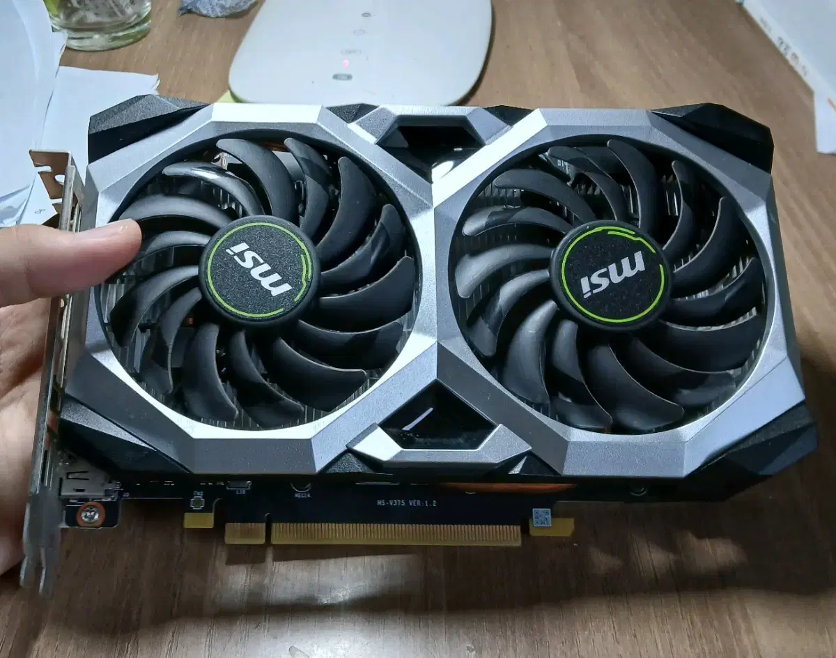 GTX1660 SUPER 그래픽카드