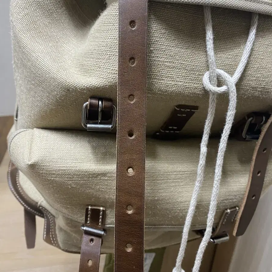 나이젤카본 ARMY RUCKSACK 백팩