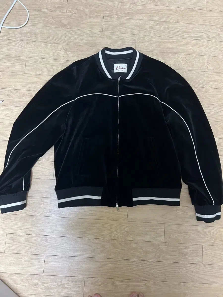 [L]etce VELOUR RAGLAN JACKET 벨벳자켓