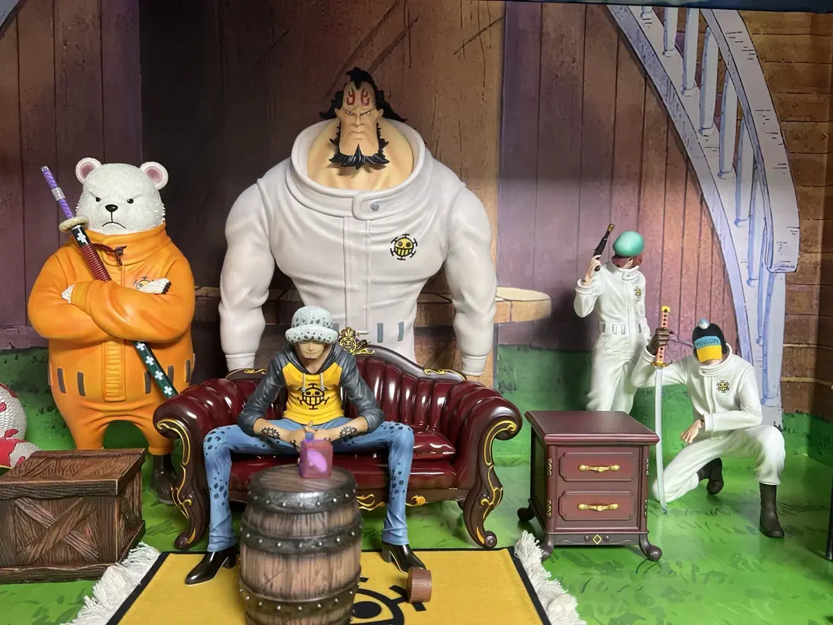 [Pickup Discount]Trafalgar Row Heart Pirates 10-Piece Set ONEPIECE Resin Statues