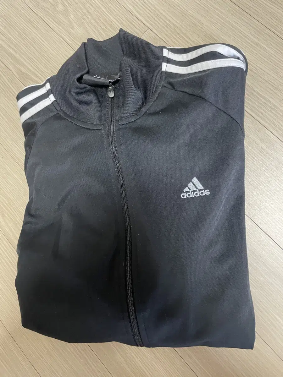 110,adidas,basic,training,tops