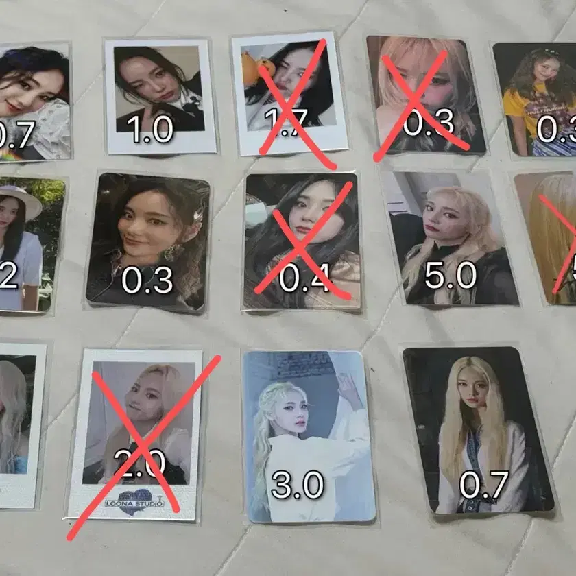Buy LOONA Signed albums, Rare photocards on Bunjang!
