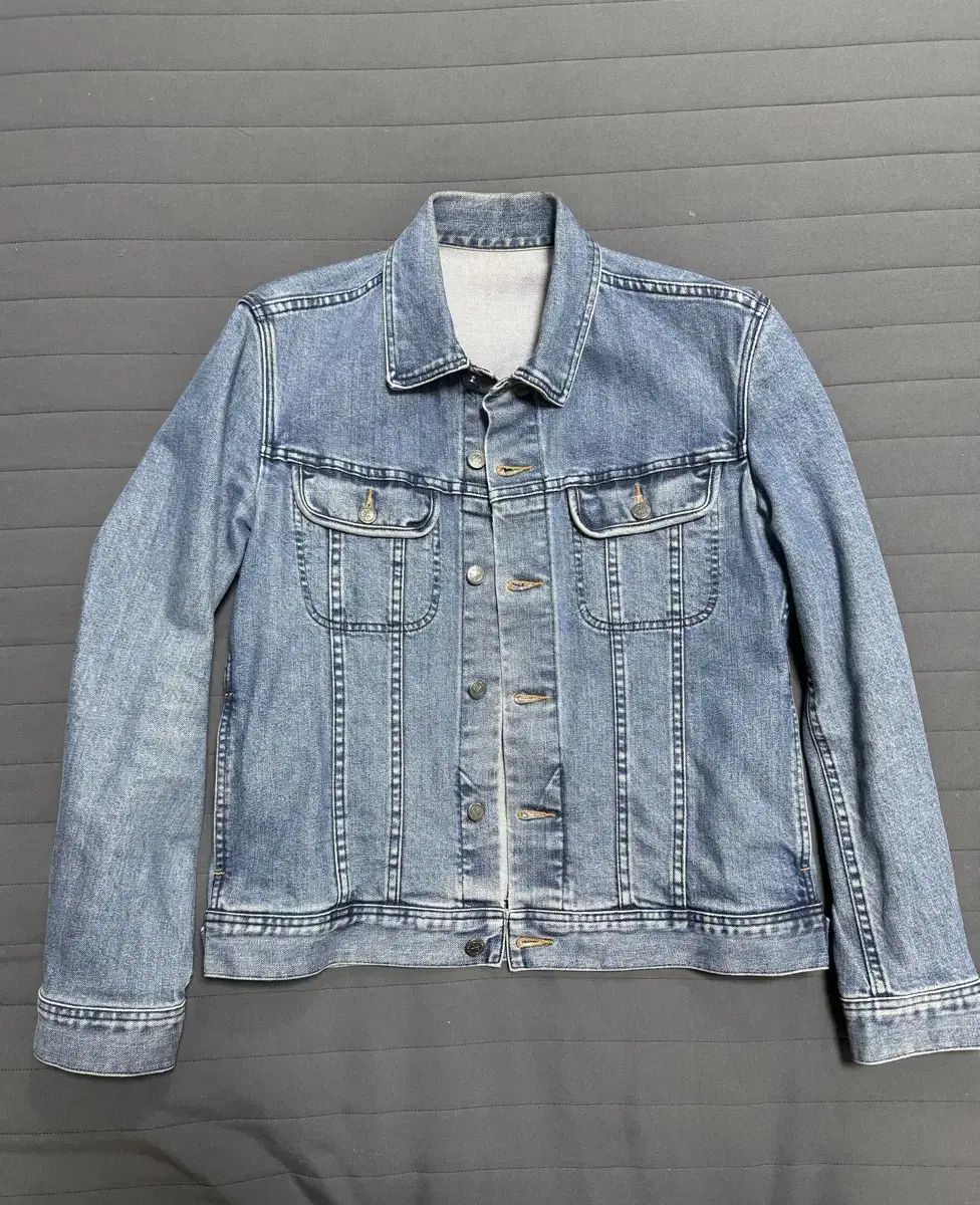 A.P.C Medium Blue Denim Jacket size M